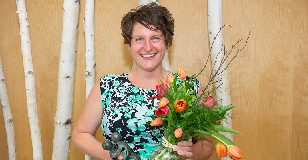 Tulip Award Presented To Dionne Kapp